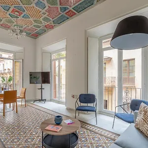 Thyssen Boutique By Caleta Homes Appartement